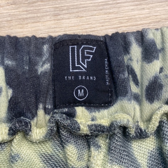 LF | Tracker | Lace Up Gym Sweat Shorts - Picture 11 of 15